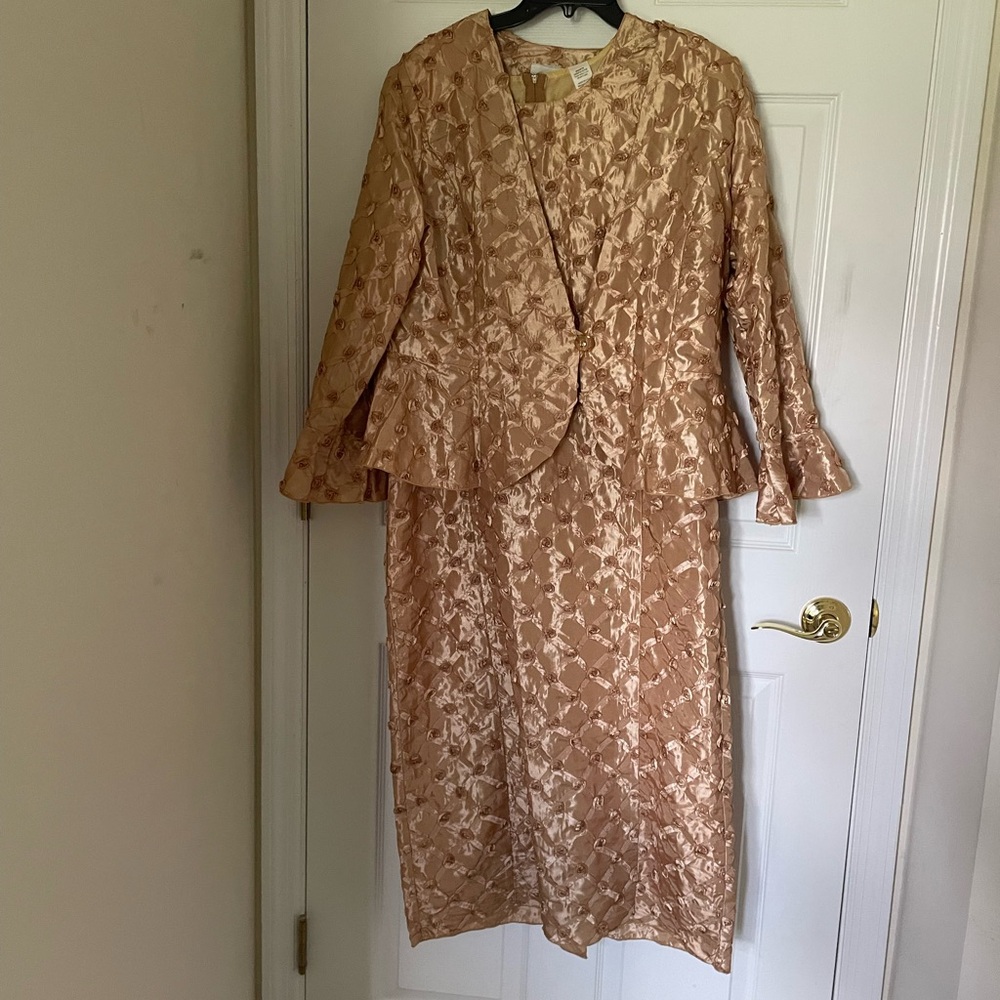 Elegant Tan Women's Dress and Jacket Set